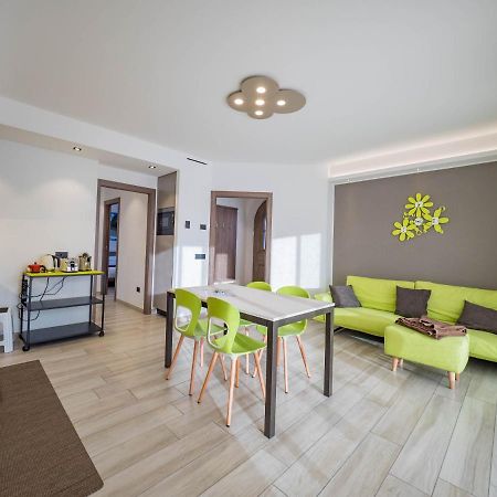Chalet 4 Stagioni Villa ลีวินโญ ภายนอก รูปภาพ