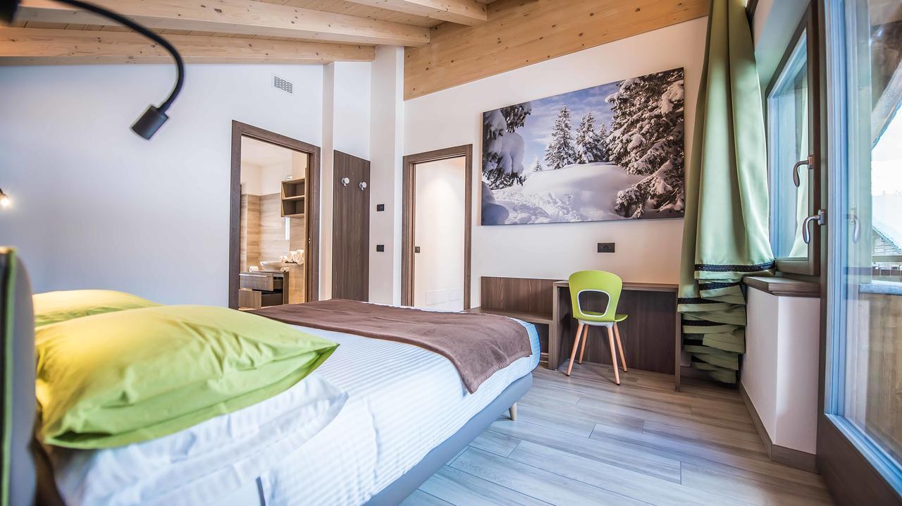 Chalet 4 Stagioni Villa ลีวินโญ ภายนอก รูปภาพ